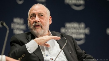 Нобелевский лауреат покинул комитет по финансовым реформам в Панаме