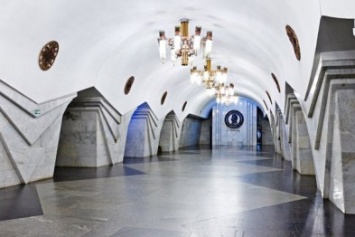 На станции метро "Пушкинская" парень упал на пути