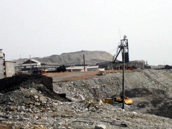 На шахте в Кемеровской области РФ произошел обвал, пропали два горняка, - обладминистрация