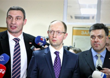 Порошенко, Тягнибока, Кличко и Яценюка требуют допросить как фигурантов в деле о преступных схемах прежнего режима