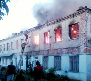 В Винницкой обл. горел многоквартирный жилой дом