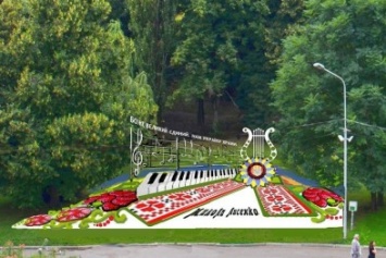 В Киеве появится цветочная инсталляция о знаменитом композиторе