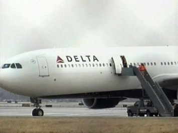 Сбой системы задержал рейсы Delta Airlines во всем мире