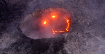 Ученые объяснили возникновение «улыбки» вулкана Килауэа
