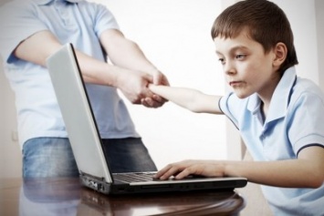 Как сократить время пребывания ребенка за компьютером