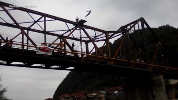 Спортсмен из Словении погиб, выполняя на соревнованиях прыжок с моста