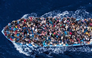 Более 263 тыс. мигрантов достались Европы морем в 2016 году