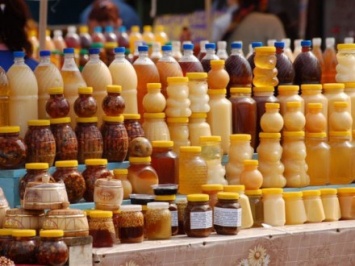 Пасечники четырех стран соберутся на Фестиваль закарпатского меда