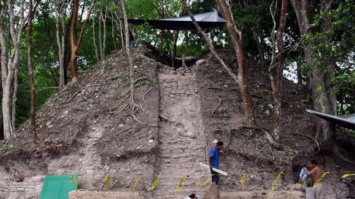 В Центральной Америке обнаружили королевскую гробницу майя