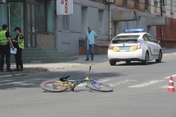 В Мариуполе в ДТП пострадал велосипедист (ФОТО)