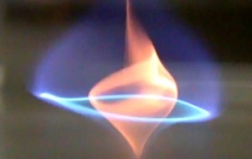 Синие вихри. Ученые открыли новый вид пламени и его практическое применение