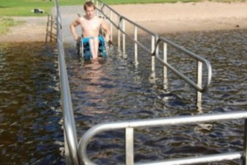 В районе аквапарка Бердянска появится пляж для инвалидов
