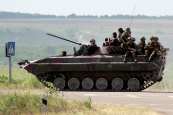 Боевики уплотняют ряды южнее Донецка, - Тымчук