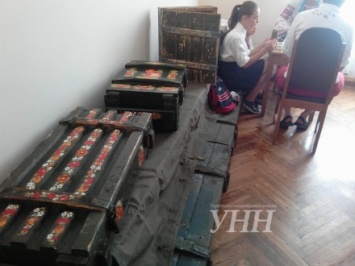 Выставку "Военно-полевой арт" открыли в Житомире