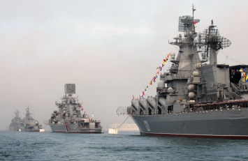 Черноморский флот РФ проведет учения по защите о подводных диверсантах