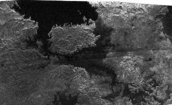 Cassini нашел затопленные каньоны на спутнике Сатурна