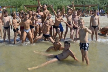 Мирное лето Донбаса для детей области