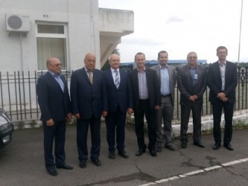 Австрийско-словацкая делегация осмотрела аэропорт "Ужгород" на предмет восстановления авиасообщения с Киевом