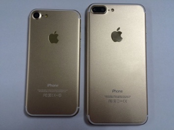 В сети появились качественные фотографии iPhone 7 и iPhone 7 Plus в золотистом цвете