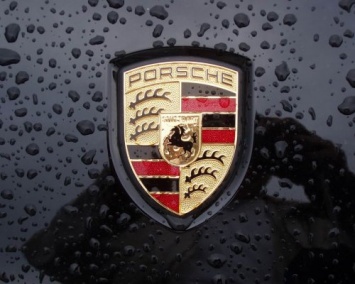 Porsche выпустит электромобиль к 2018 году