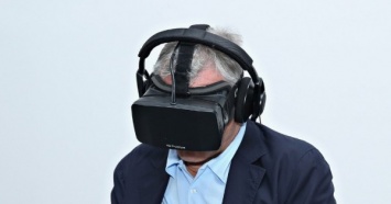 Сочетание виртуальной реальности и беговой дорожки предотвратит падение пожилых людей