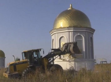 В Нижегородской области судебные приставы разрушили храм секты лайя-йога