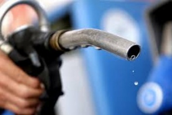 В Луганске образовался дефицит бензина