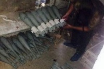 СБУ обнаружила в Песках схрон боеприпасов, предназначавшихся для боевиков "ДНР"
