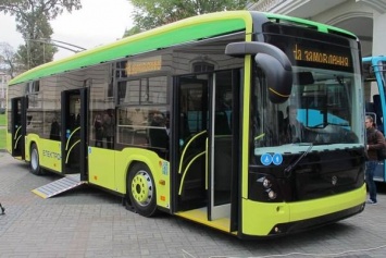 В Днепре на маршрутах работают троллейбусы для инвалидов