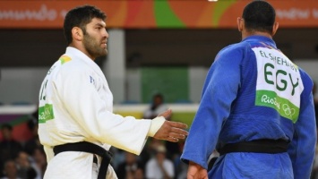 Олимпиада-2016: Египетский дзюдоист отказался поклониться и пожать руку сопернику из Израиля