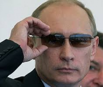 Путин не будет спасать недоговороспособного Порошенко