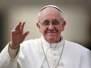 Папа римский попросил прощения у девушек, которых заставляли заниматься проституцией