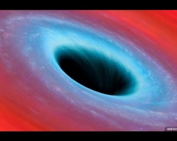 Казанские ученые первыми в мире засняли изменение блеска черной дыры