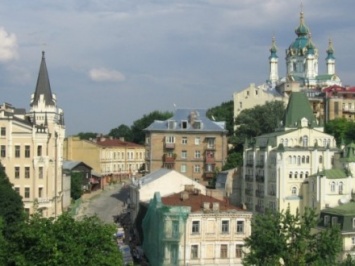 Россиянка через луганские суды пыталась легализовать недвижимость на Подоле в Киеве
