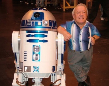 Умер актер, сыгравший робота R2-D2 в "Звездных войнах"