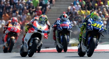 MotoGP: Росси поздравил Ианнони с успехом и ждет реванша в Брно