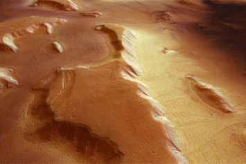 Астрономы уверены, что на Марсе есть огромные залежи льда