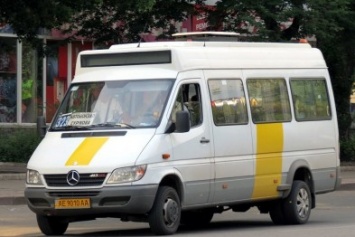 Активист: На криворожских маршрутных такси нарушают трудовой кодекс и положение о режиме работы водителей (ФОТО)