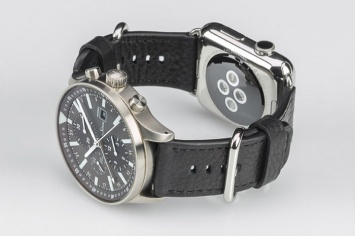 Как носить Apple Watch вместе с механическими часами?