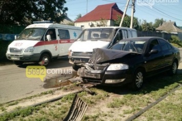 Жители Каменского попросили обезопасить аварийный перекресток в Романково