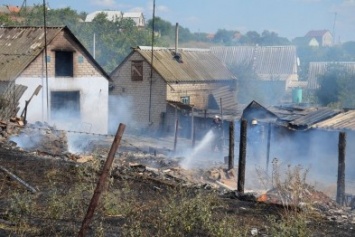 Четыре жилых дома повреждено огнем в Николаеве (ФОТО)