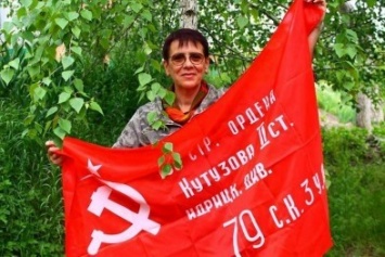 Блогерша-сепаратистка Мирослава Бердник рассказала, как ее квартиру в Запорожье обыскивала СБУ