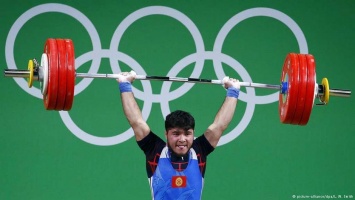 Киргизский тяжелоатлет лишен олимпийской медали за допинг
