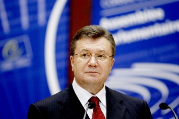 Луценко обещает отправить Януковича под суд до нового года
