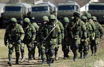 Почему Россия стягивает войска к границе с Украиной