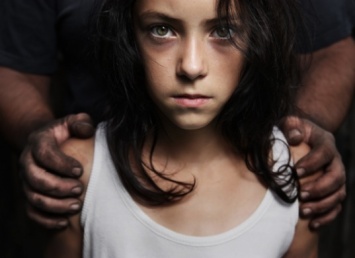 Детское насилие может послужить причиной преждевременной смерти у женщин