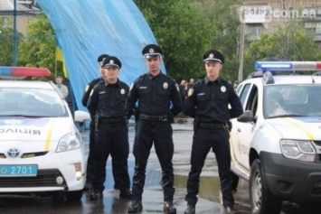 В патрульной полиции Славянска и Краматорска недокомплект