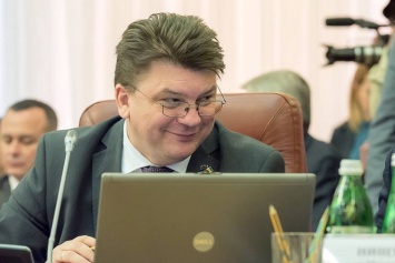 От украинского министра требуют сменить фамилию в рамках декоммунизации