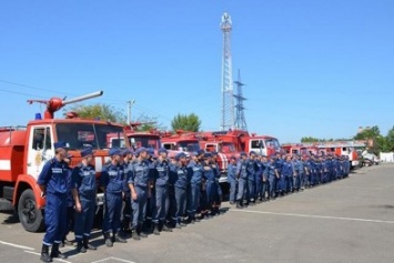 Эвакуация в случае пожара: в Николаеве прошли масштабные учения (ФОТО)