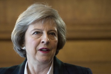 Премьер-министр Великобритании поддержала идею массовой слежки за населением
